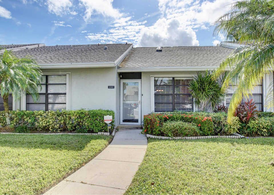 1st image of 12083 Country Greens Blvd