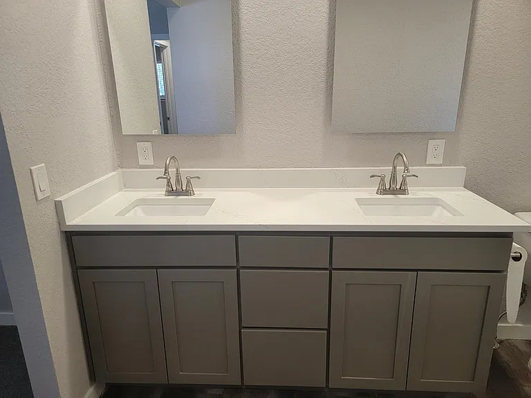 primary vanity - double sinks!