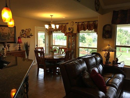5th image of 201 Buckingham Dr