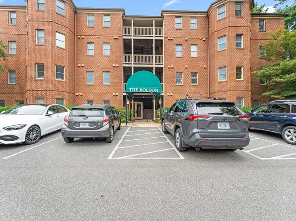 1325 Branchlands Dr APT D, Charlottesville, VA 22901