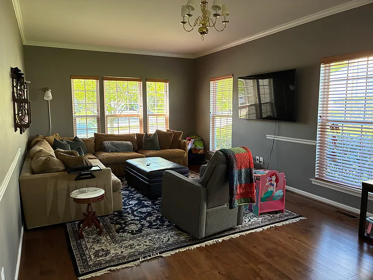 122 Penns Manor Dr — Photo 2