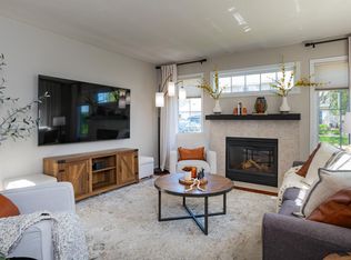 7907 Autumn Ridge Ave, Chanhassen, MN 55317