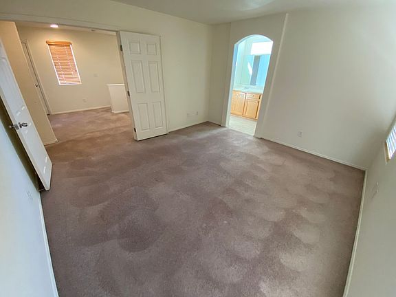 5th image of 8261 Wildwood Glen Dr