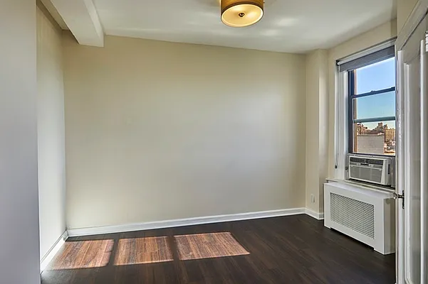 Rented by Brown Harris Stevens | media 28