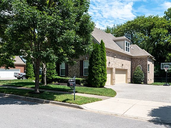 2nd image of 524 Verde Meadow Dr