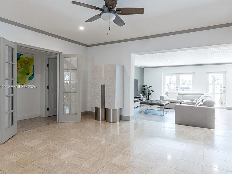 1430 Stillwater Dr — Photo 11