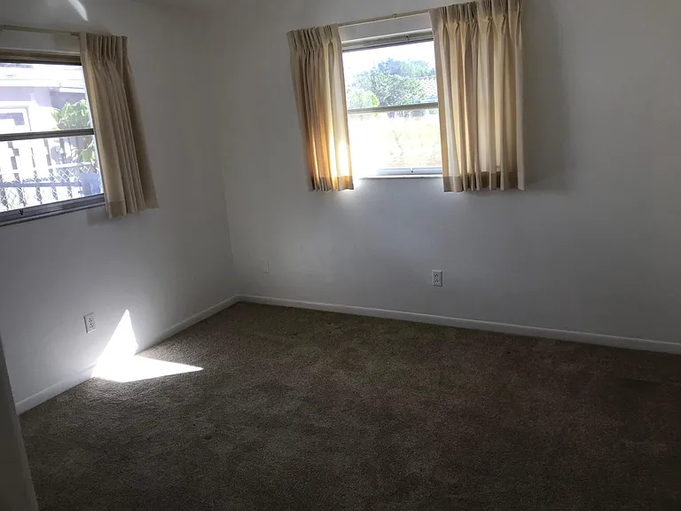 11660 68th Ave — Photo 3