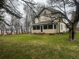 3205 W 1st St, Grimes, IA 50111