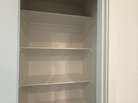 5th image of 10661 Berry Branch Ln