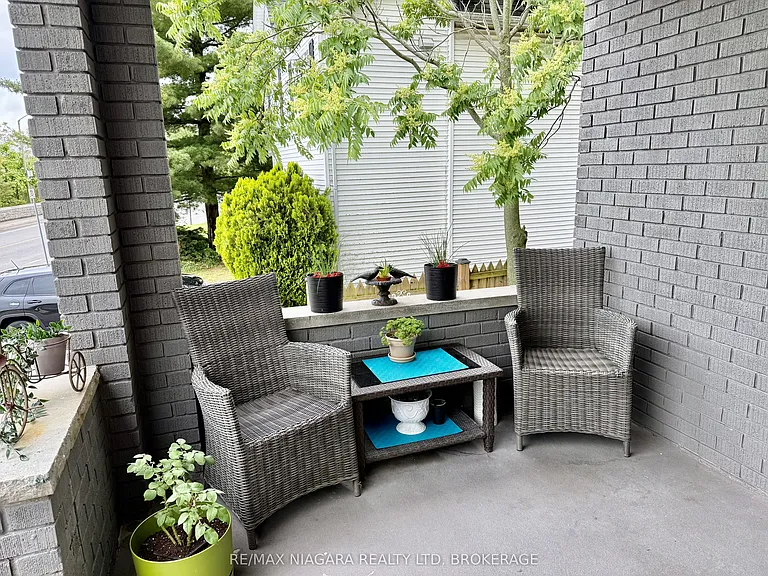 4691 River Rd #6 — Photo 3