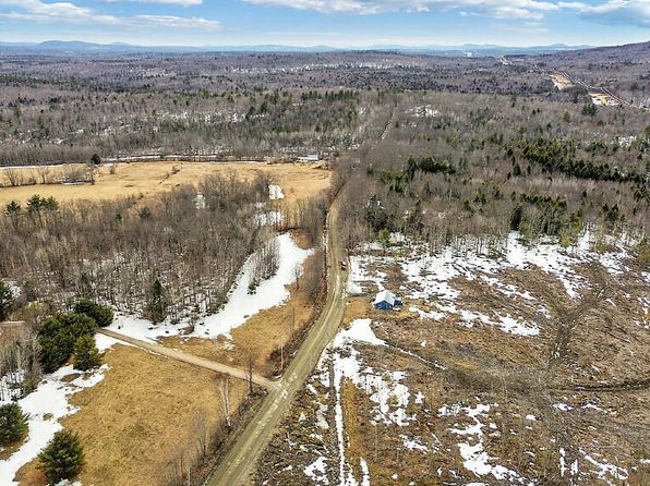 55 Emery Road, Starks, ME 04911