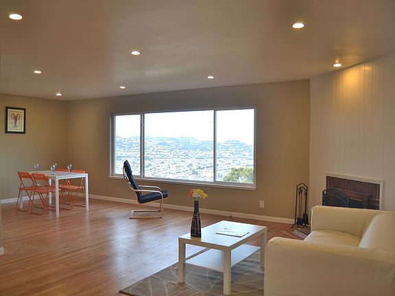 3rd image of 114 Ardendale Dr