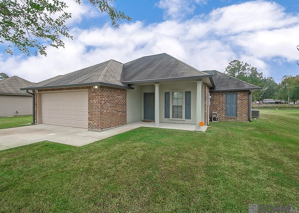 1st image of 9298 Cypress Lake Dr