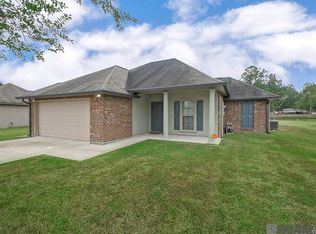 9298 Cypress Lake Dr, Denham Springs, LA 70726