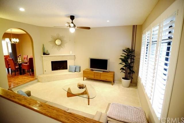 1st image of 154 N Marguerita Ave