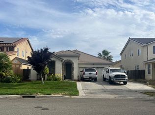 1813 River Bank Dr, Linda, CA 95901