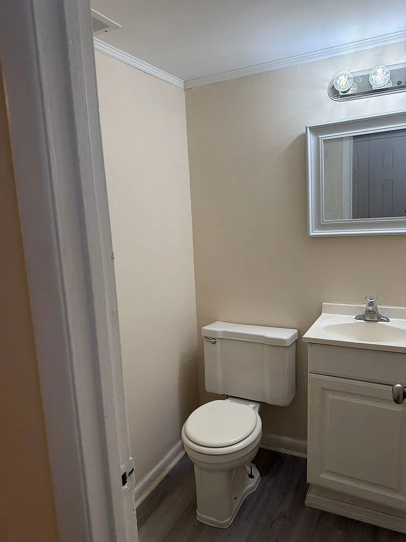 T.R. Lawing Realty Property — Photo 4