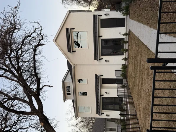 Homes Available Soon, The River District