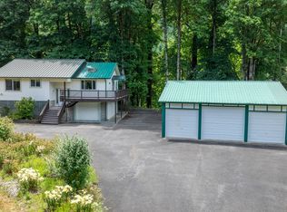 415 Burchard Dr, Scottsburg, OR