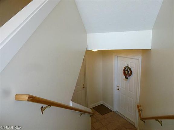 4th image of 3800 Rosemont Blvd APT 101B