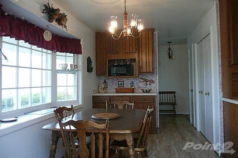 Eat In Kitchen with Bay Window