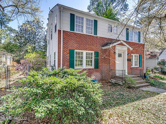 4th image of 2117 Riverside Dr
