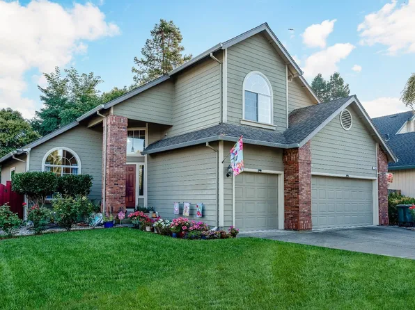 2096 Bock Street, Santa Rosa, CA 95403