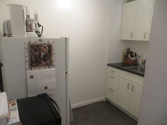Rented by Performing Assets Corp | media 23