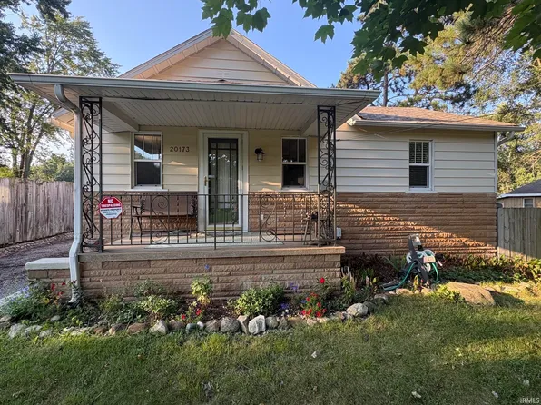 20173 Brick Rd, South Bend, IN 46637