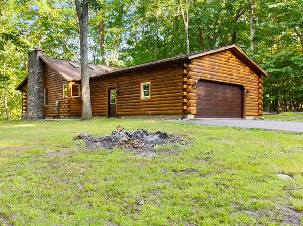 5518 N Plumb Rd, Stanton, MI 48888