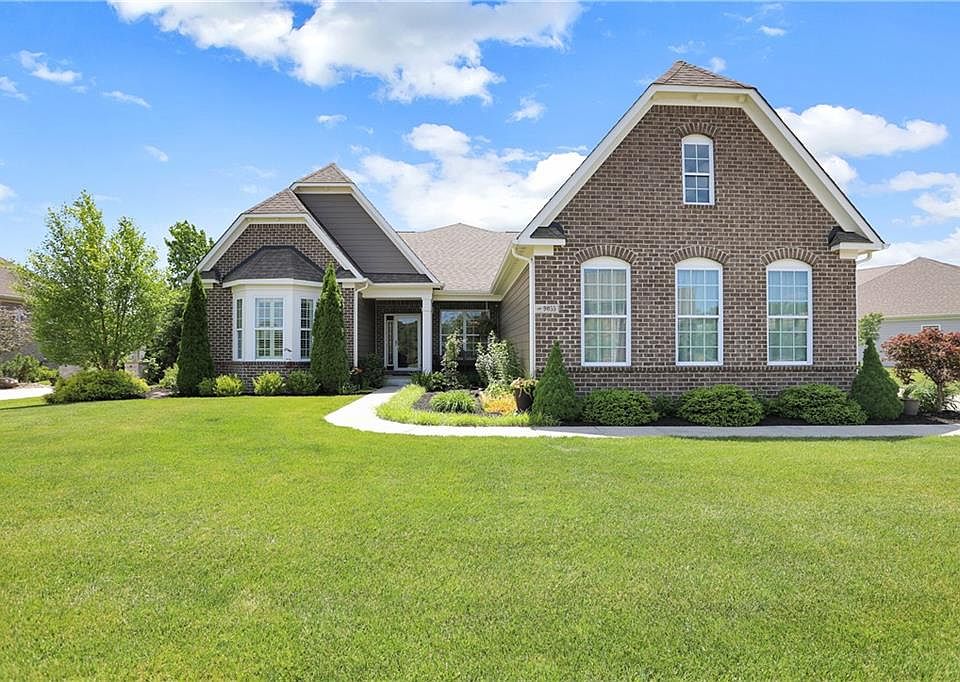 1st image of 9055 Branch View Dr