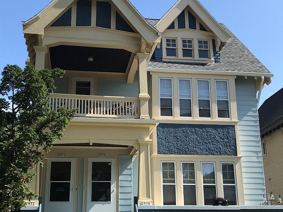 2970 & 2972 N. Frederick Avenue exterior.