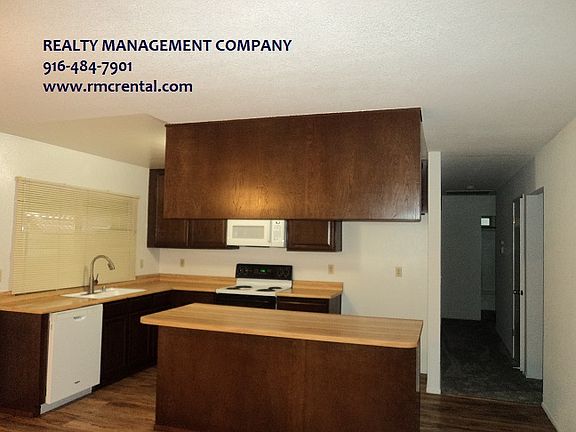 9976 Parklake Way - Listing pic 11_11132025