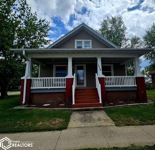 134 E Main St, Agency, IA, 52530
