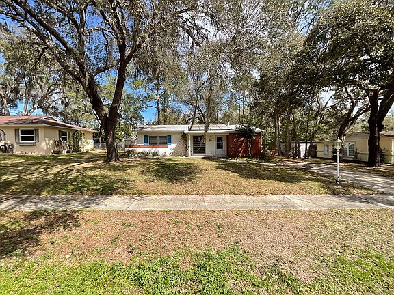 3rd image of 10139 N Alden Way