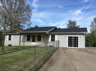 7 Hickory Dr, Whitley City, KY 42653