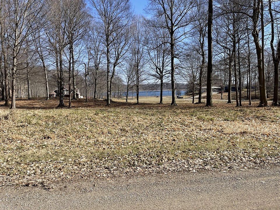 2nd image of 8809 Beechwood Ct #4