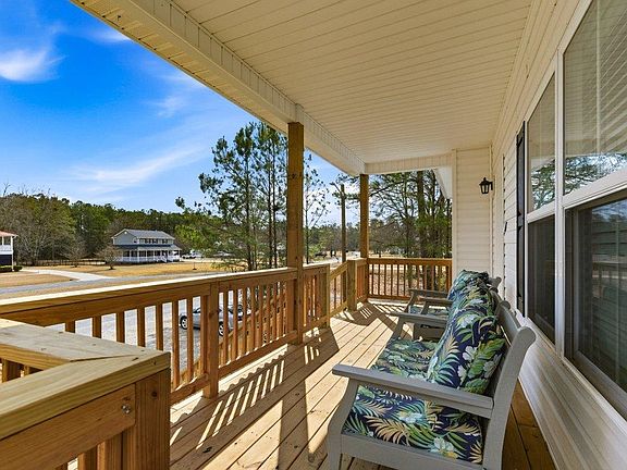 3rd image of 3566 Steamer Trace Rd.