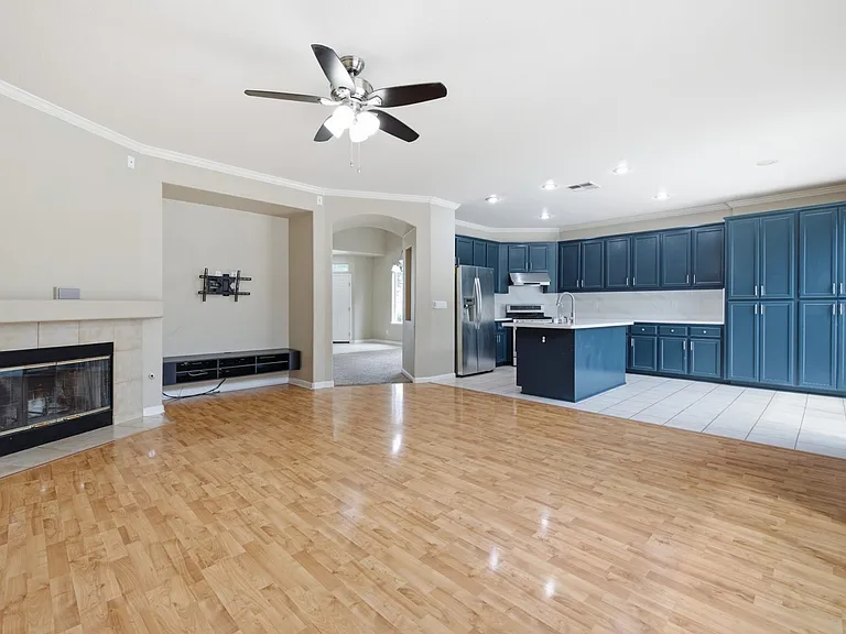 722 Summer Ln — Photo 28