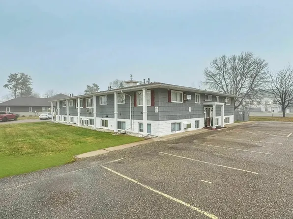 Bruhnding 8963 Syndicate Ave, 8963 Syndicate Ave APT 12, Circle Pines, MN 55014