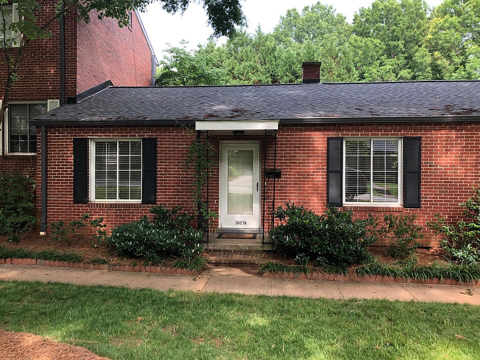 Easy walk up to front door with parking in front of unit or in back