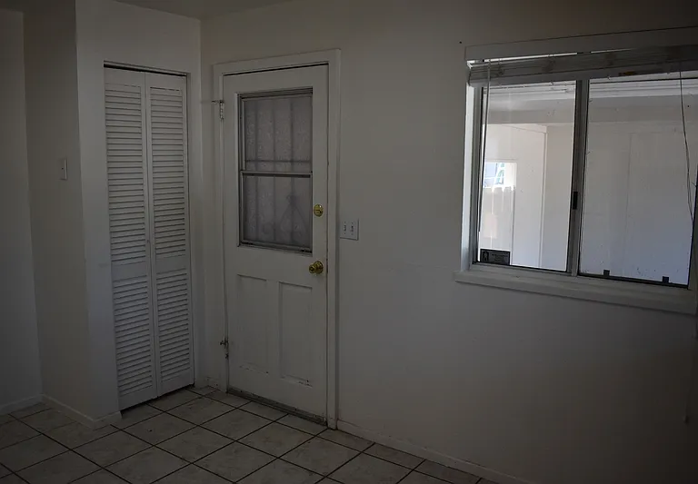 1333 Frank Ave — Photo 11