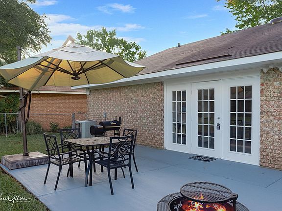 Enjoy and cook a meal with family and friends.