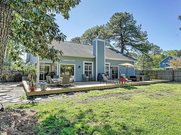 2nd image of 3528 Whispering Pines Court