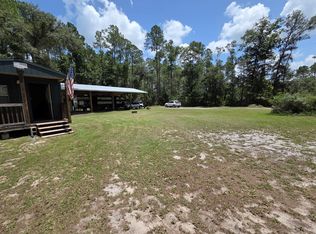 1459 NE 743rd St, Old Town, FL 32680