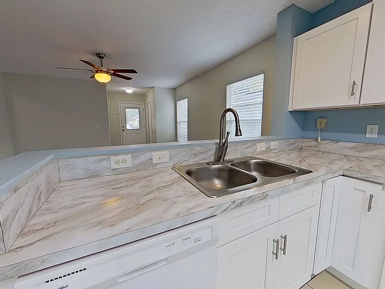 796 Wynfield Cir — Photo 10