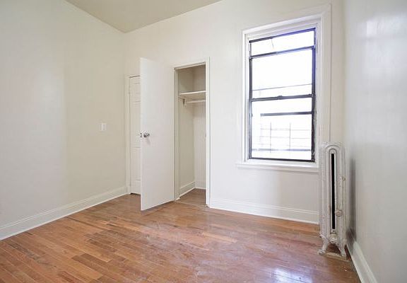 4th image of 853 Putnam Ave #3A