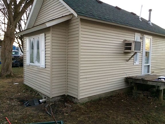 4th image of 5762 Pointe Tremble Rd