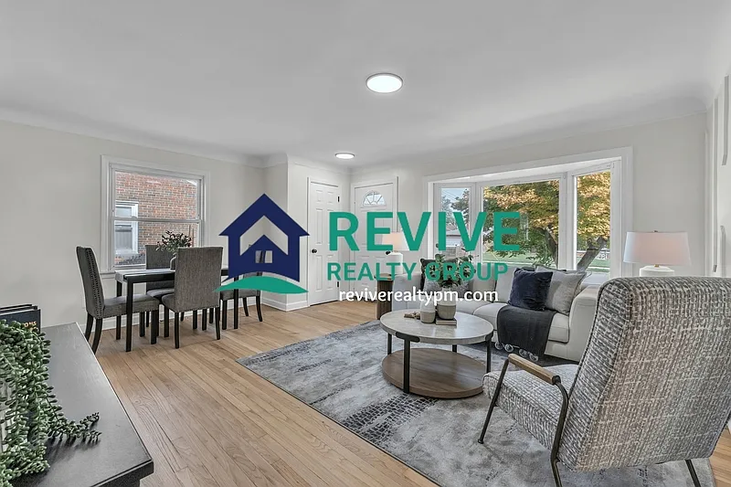 3 bed, 2.0 bath, 1876 sqft, $1,850 — Photo 3