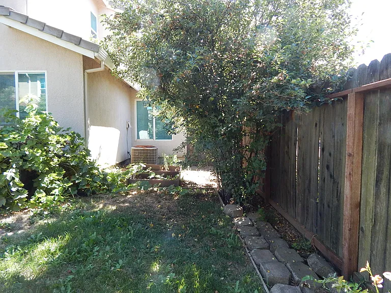 1607 Pastal Way — Photo 36